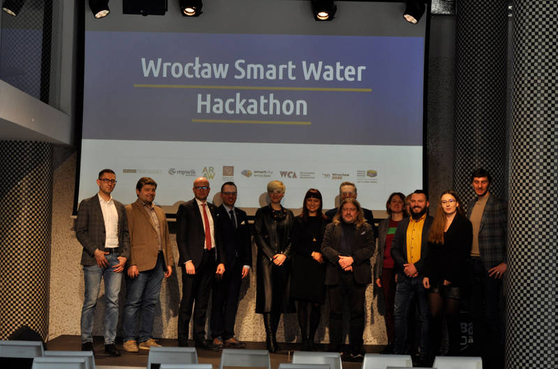 Wspólne zdjęcie uczestników